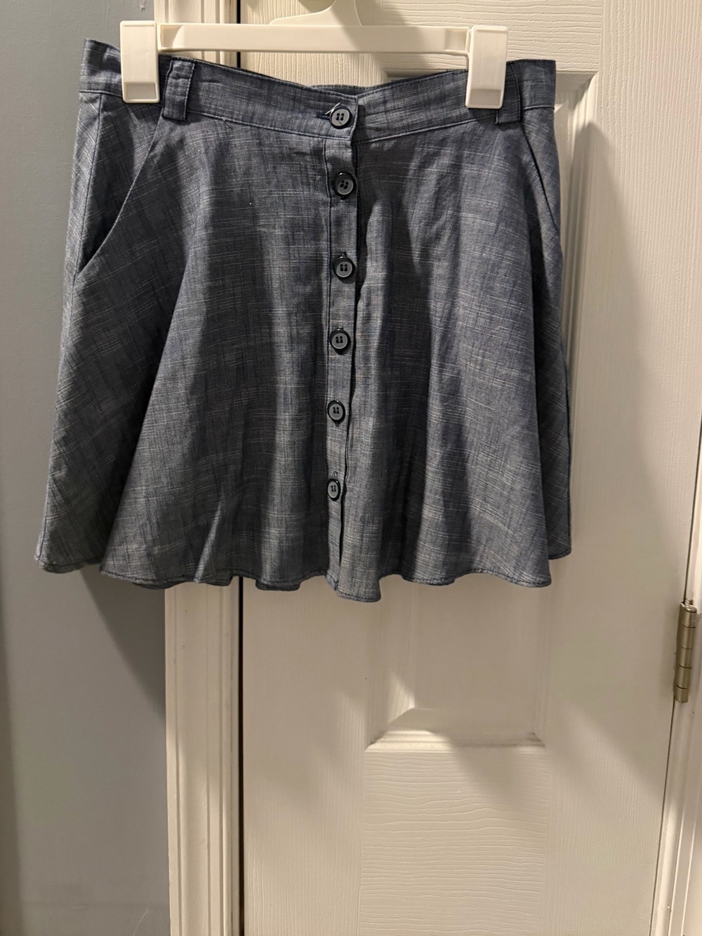Blue Button-Front Flared Skirt 100% cotton medium